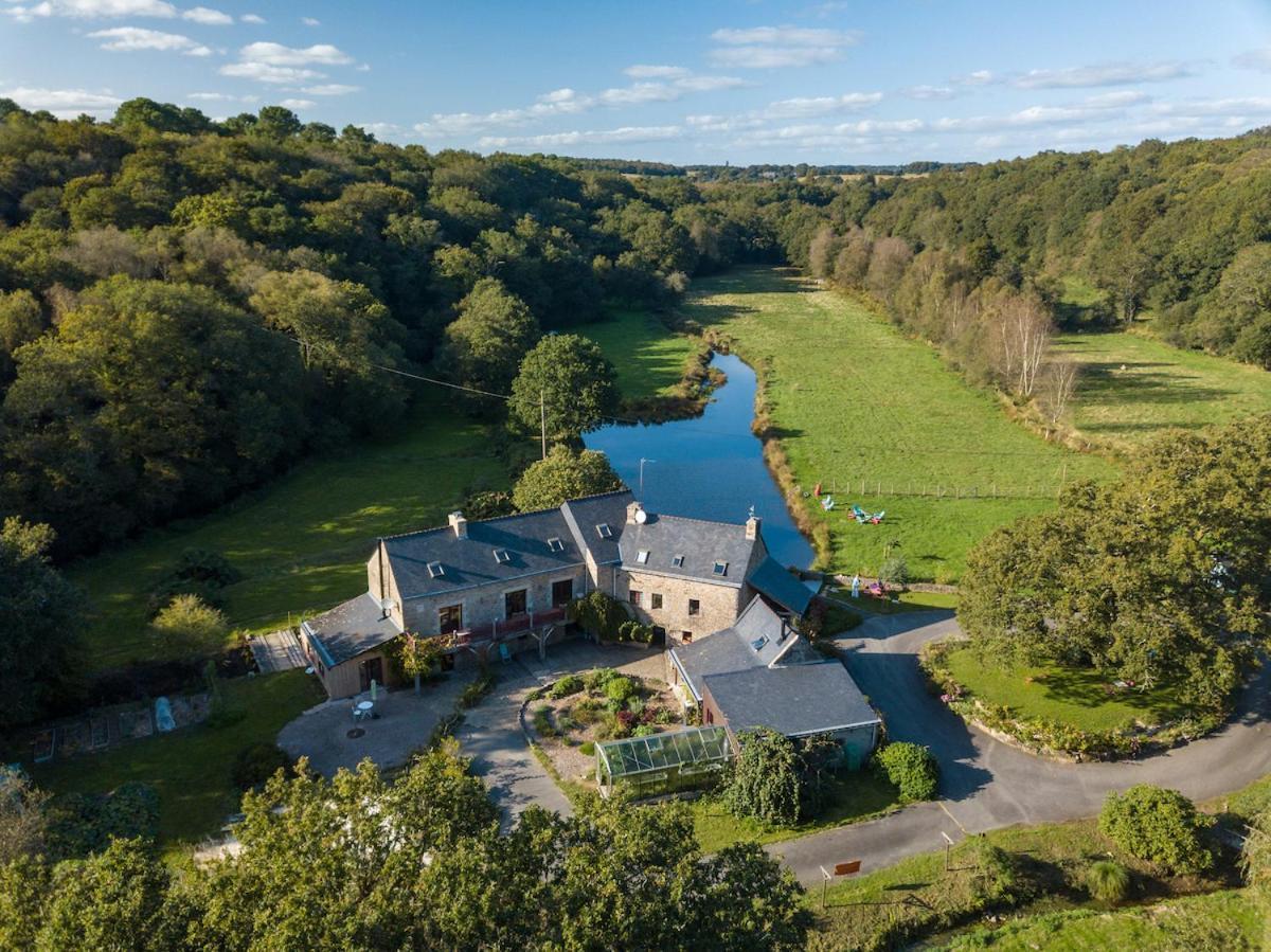 Pluvigner Le Moulin Des Hirondelles Bed & Breakfast エクステリア 写真